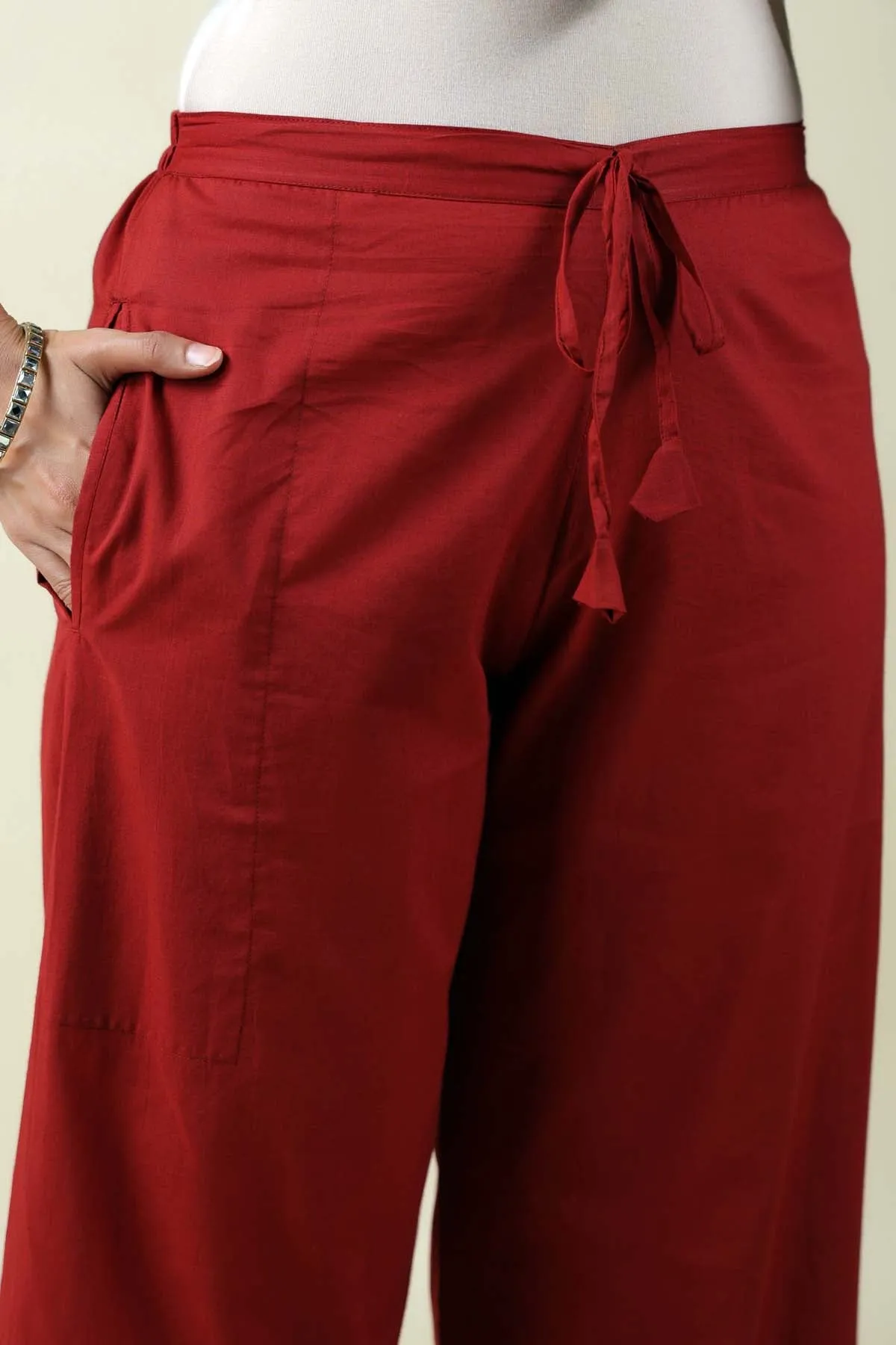 Cotton Straight Pants with elasticated waist in Maroon color