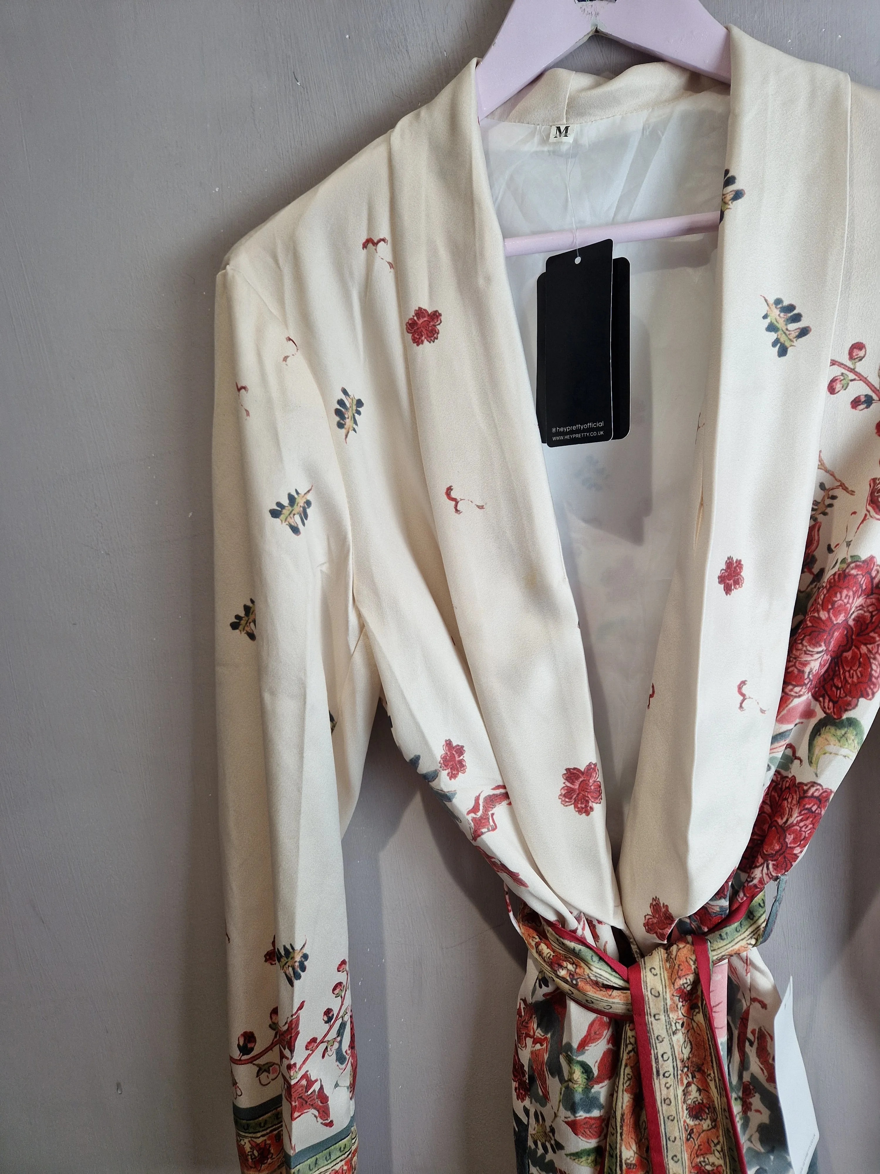 Hey Pretty satin Oriental inspired blazer, new- Medium