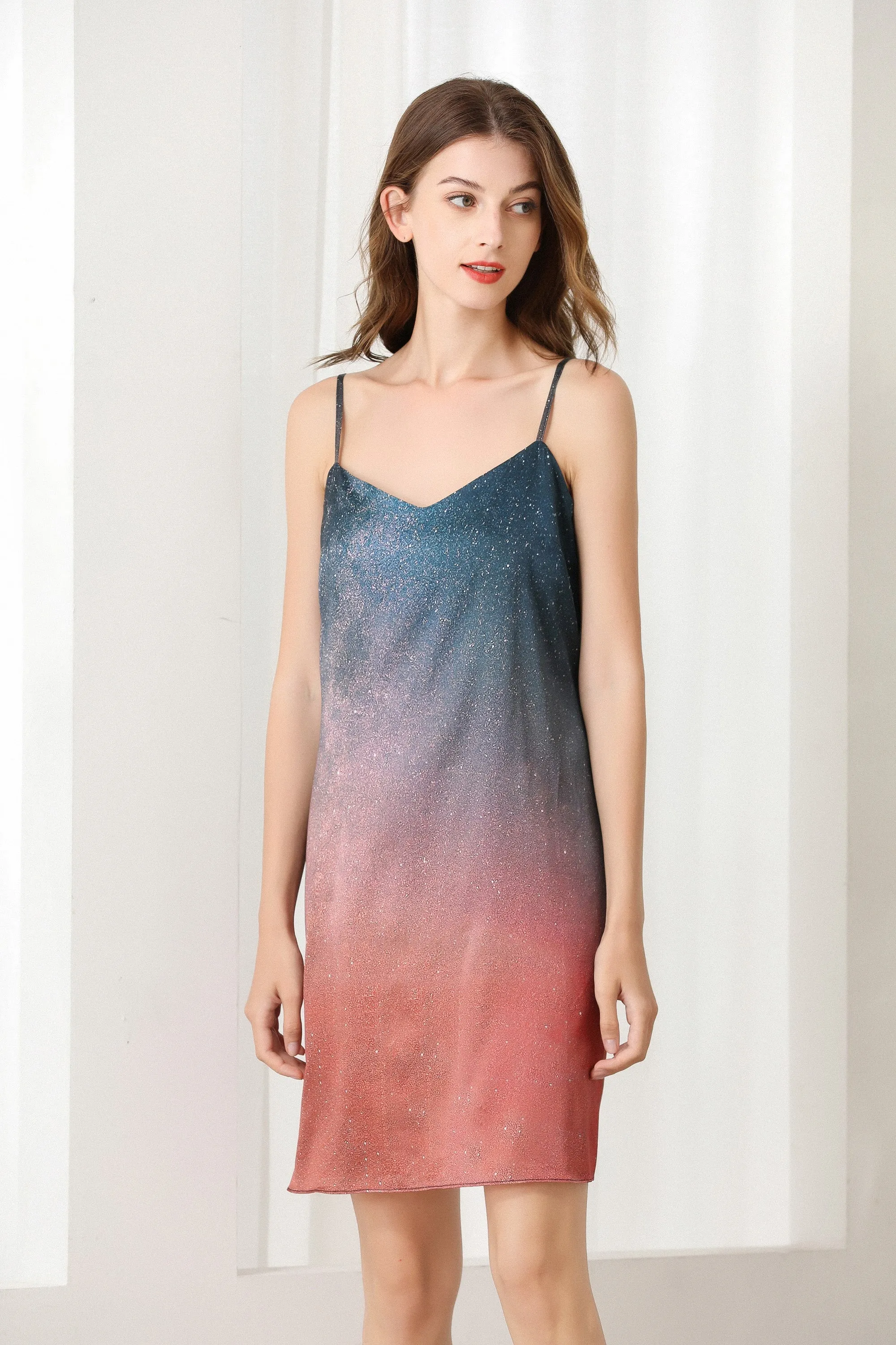 Lykke Home | 19 Momme Mulberry Silk Starry Dress