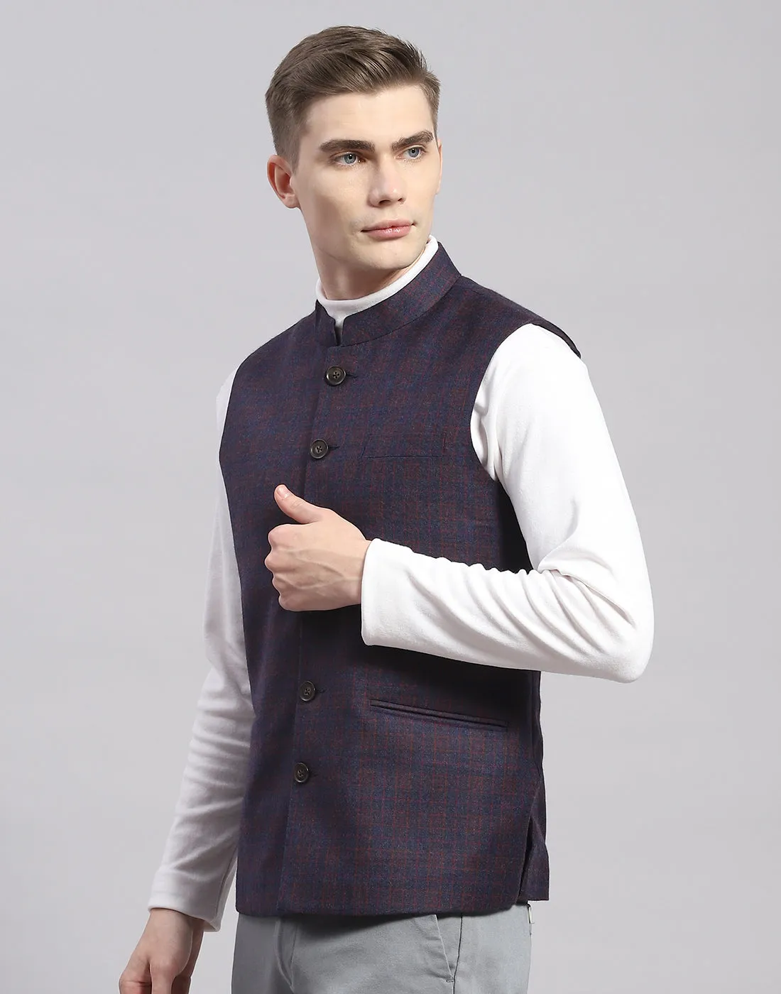 Men Blue Check Mandarin Collar Sleeveless Nehru Jacket