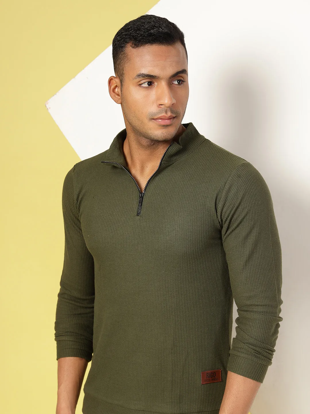 Men’s Zippered Cotton Henley T-shirt