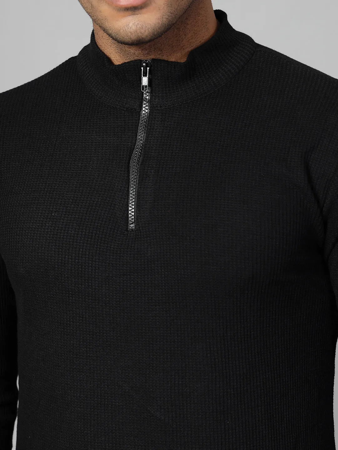 Men’s Zippered Cotton Henley T-shirt