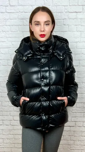 Moncler Maya 70 Down Jacket, Size 3/L, Black