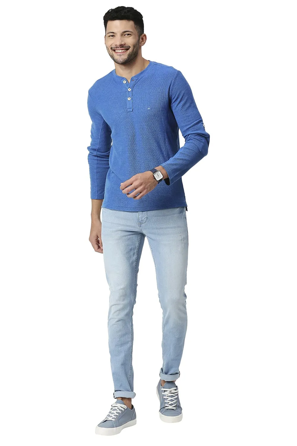 Muscle Fit Cotton Polyester Henley T-shirt