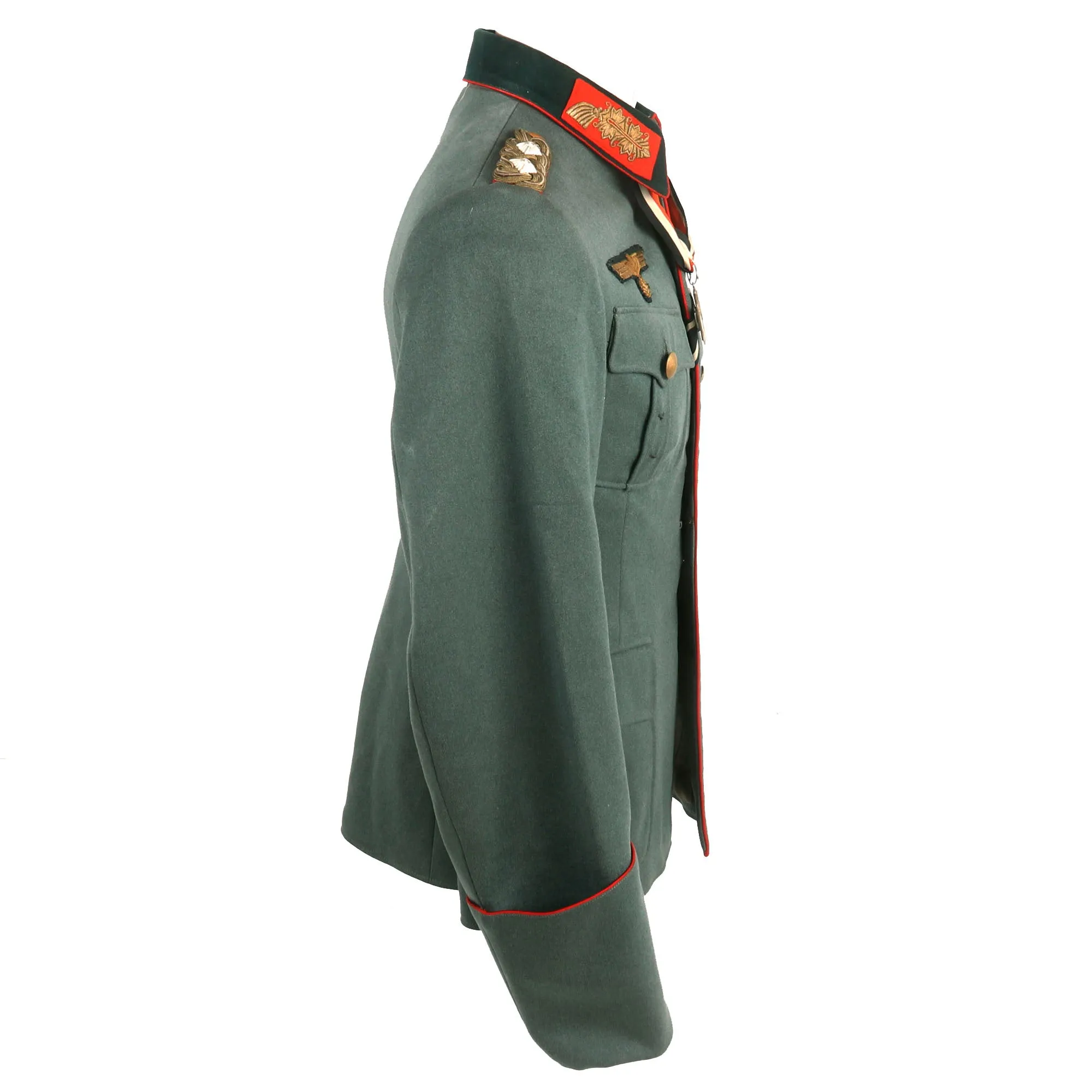 Original German WWII Commander General der Artillerie Paul Bader - 2nd Motorized Infantry Div. & Serbian Territory Uniform & Portrait Set - Formerly Part of the A.A.F. Tank Museum