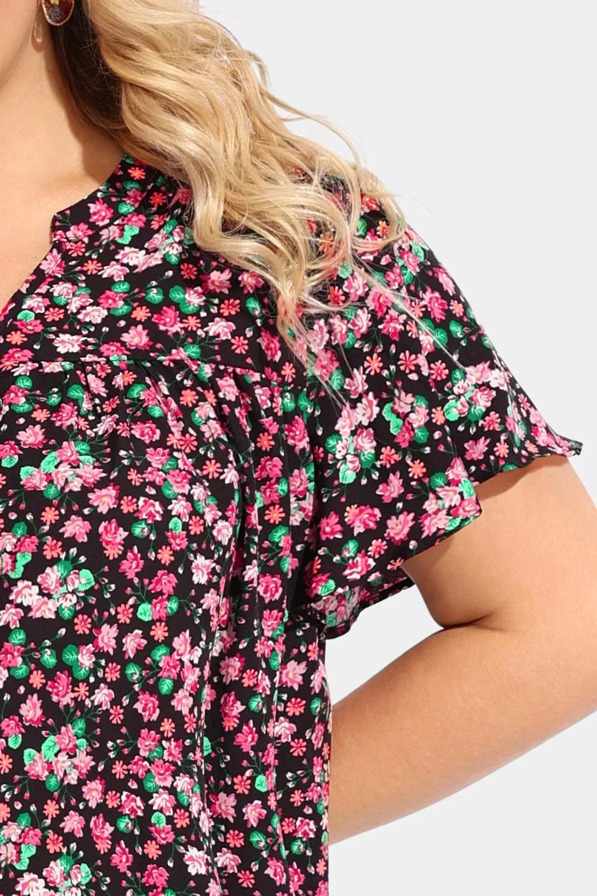 Ritera Floral Drawstring V Neck Blouse