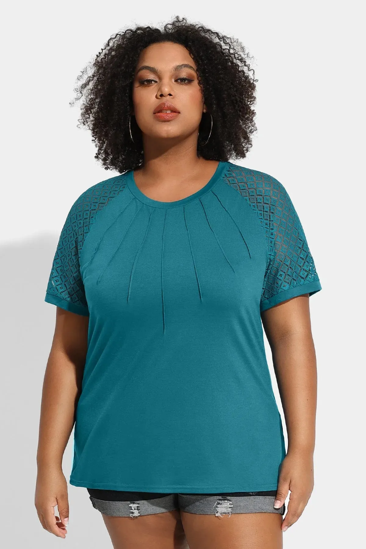 Ritera Raglan Hollow-out Sleeves Pleated Tunic T-Shirt