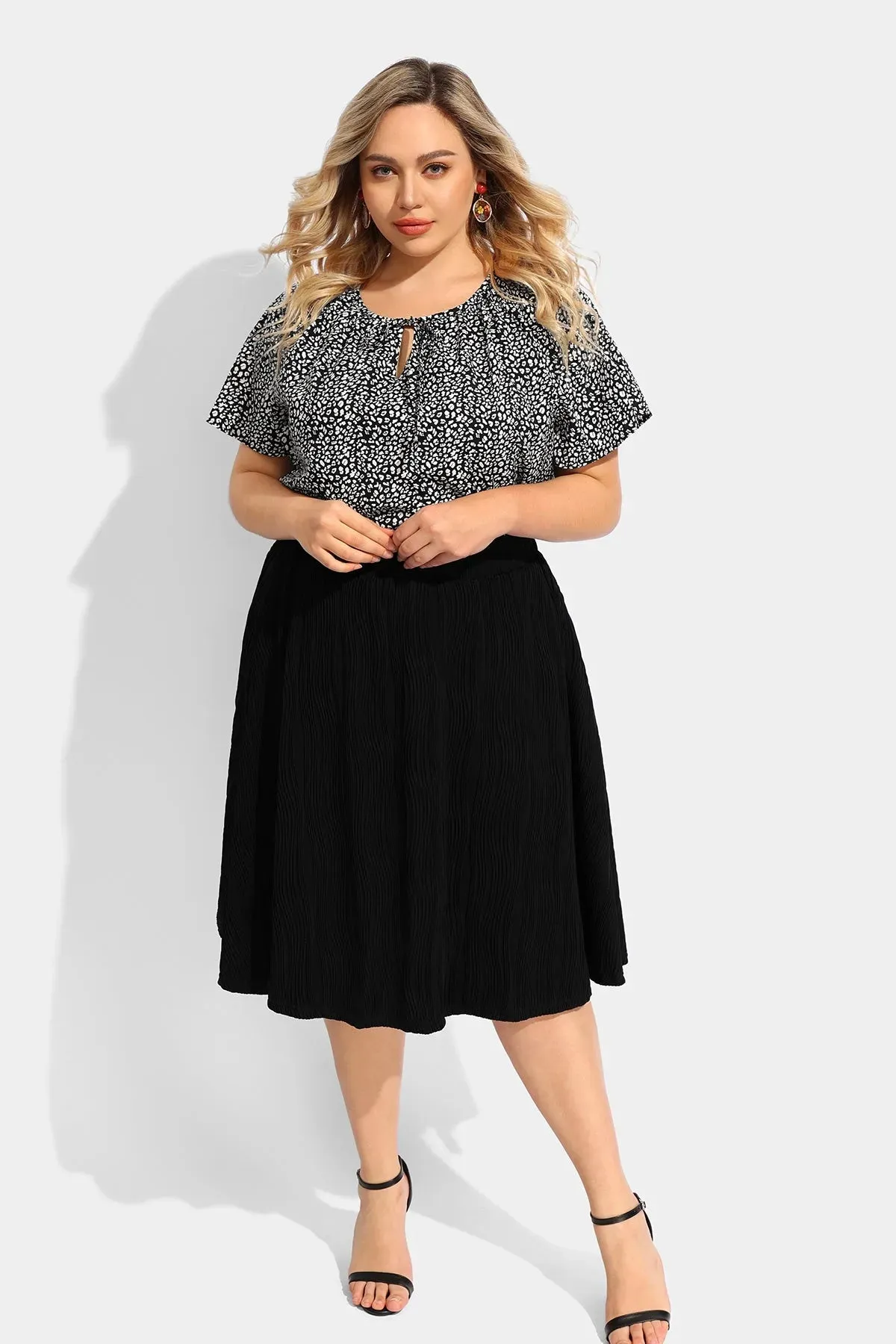 Ritera Shivering Floral Drawstring Neckline Ruffle Sleeve Blouse