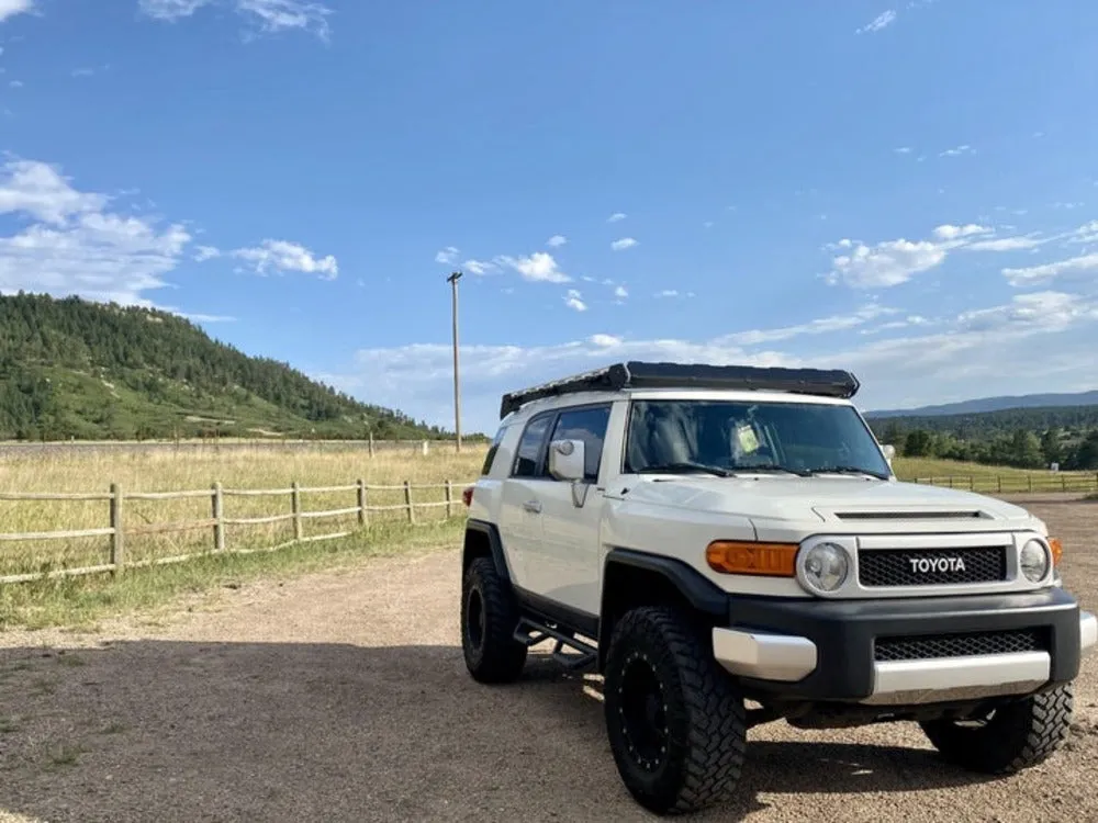 upTOP Overland Alpha FJ Cruiser Roof Rack - 2007-2014