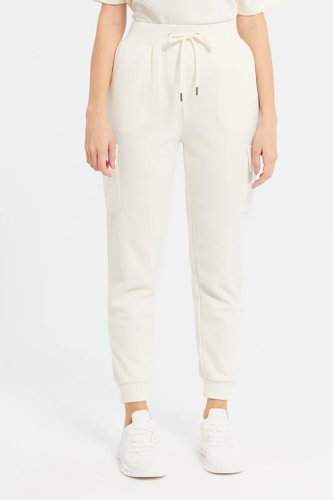 Women Beige Plain Jogger With Utility Pockets