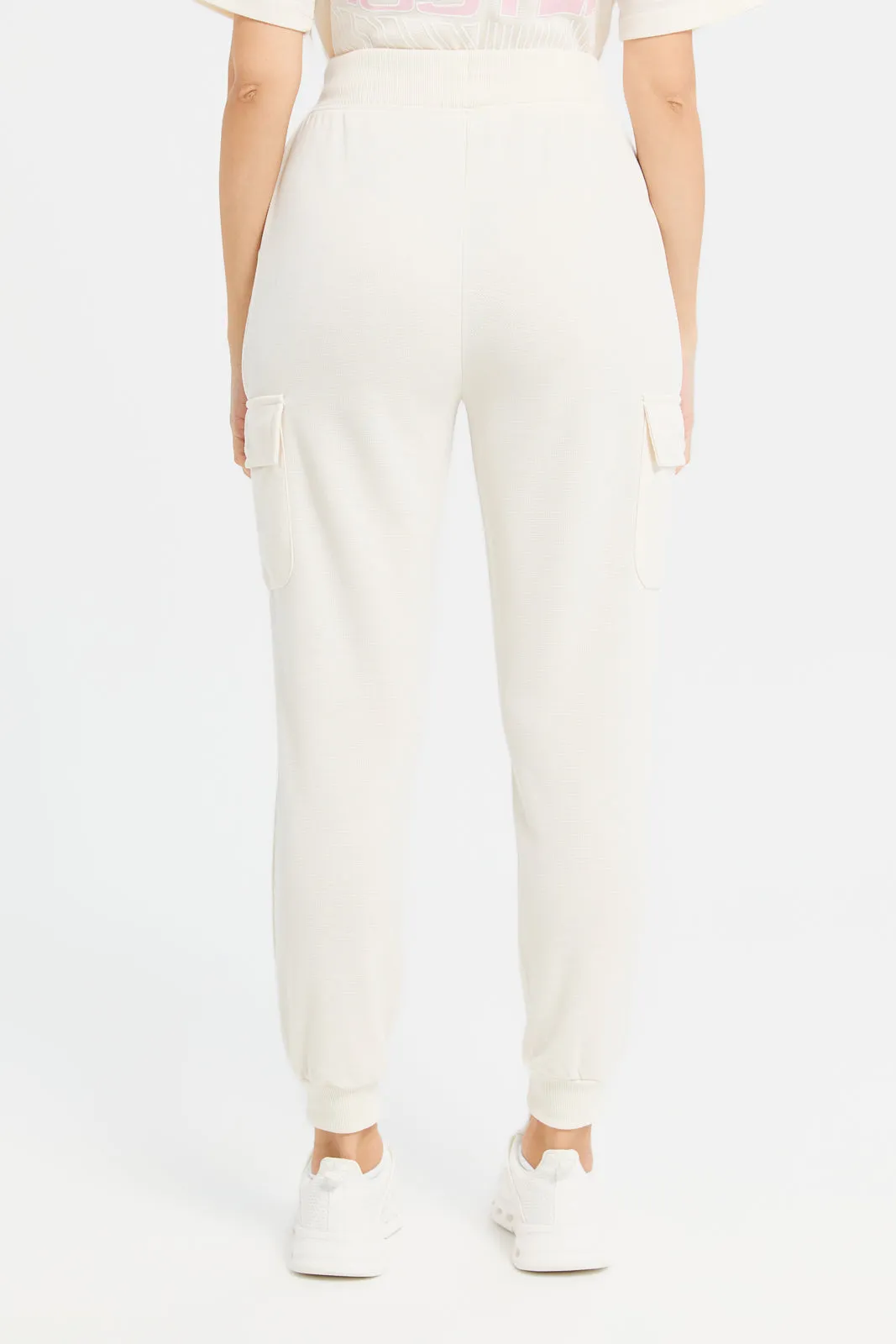 Women Beige Plain Jogger With Utility Pockets